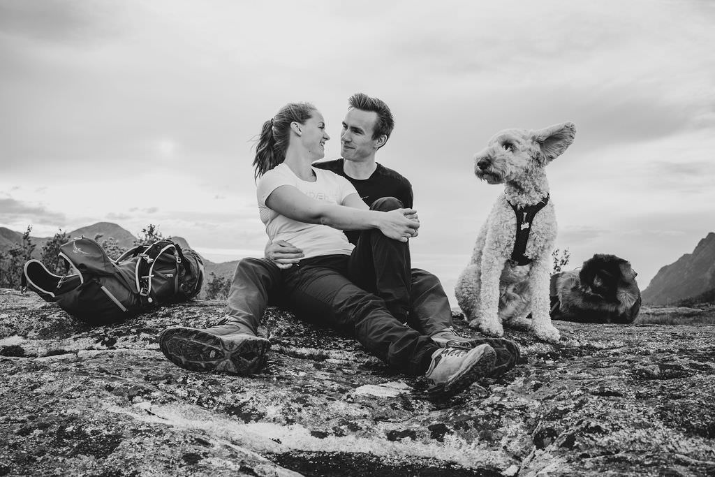 loveshoot-noorwegen-finnkonnakken-photography-fotograaf-noorwegen-koppelshoot